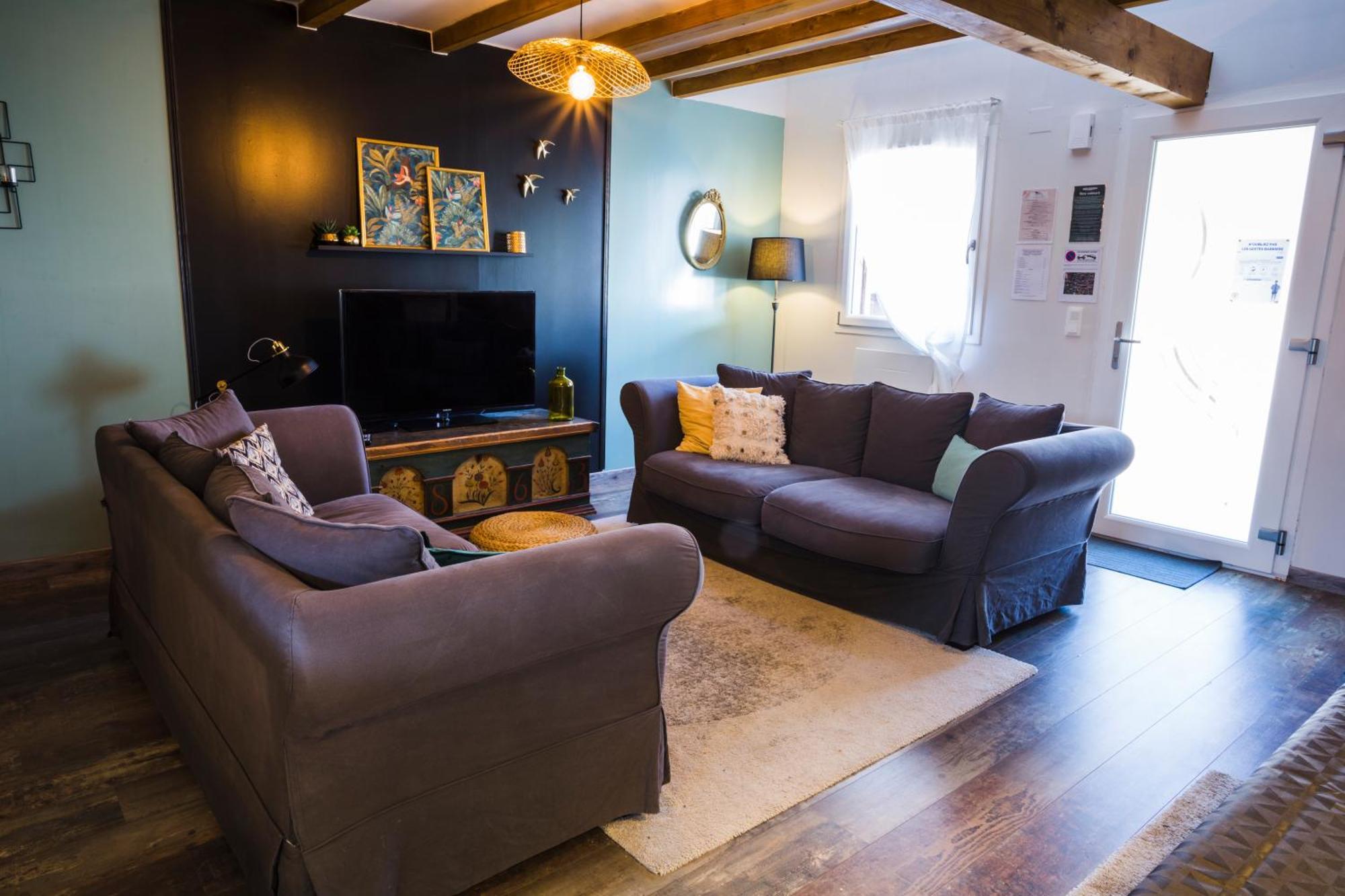Meubles De Tourisme Griotte Et Cannelle Apartment Bergbieten Room photo